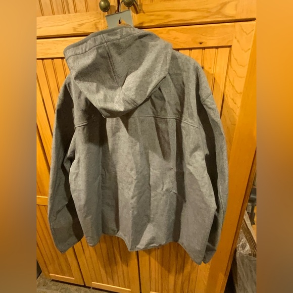 Tommy Hilfiger Men's Gray Windbreaker - Picture 3 of 3